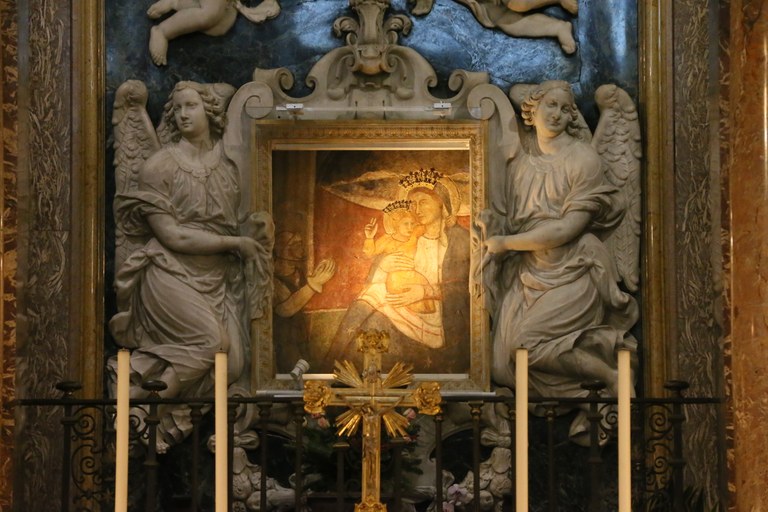 Madonna (1).JPG