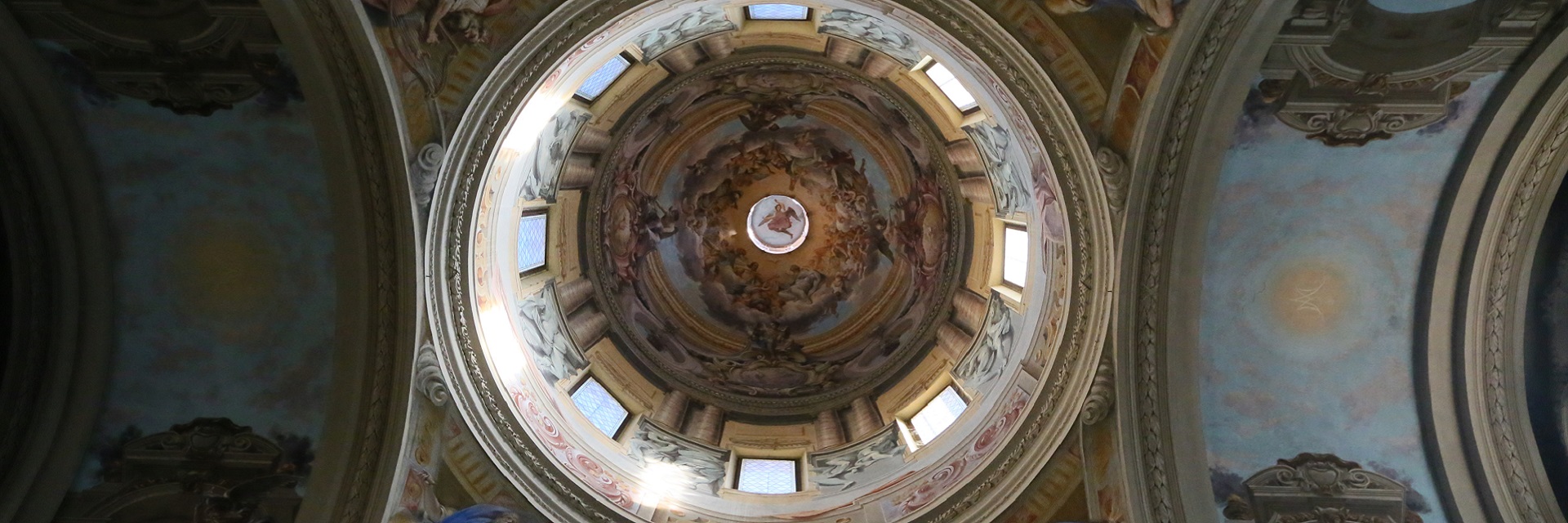 La cupola affrescata — Italiano