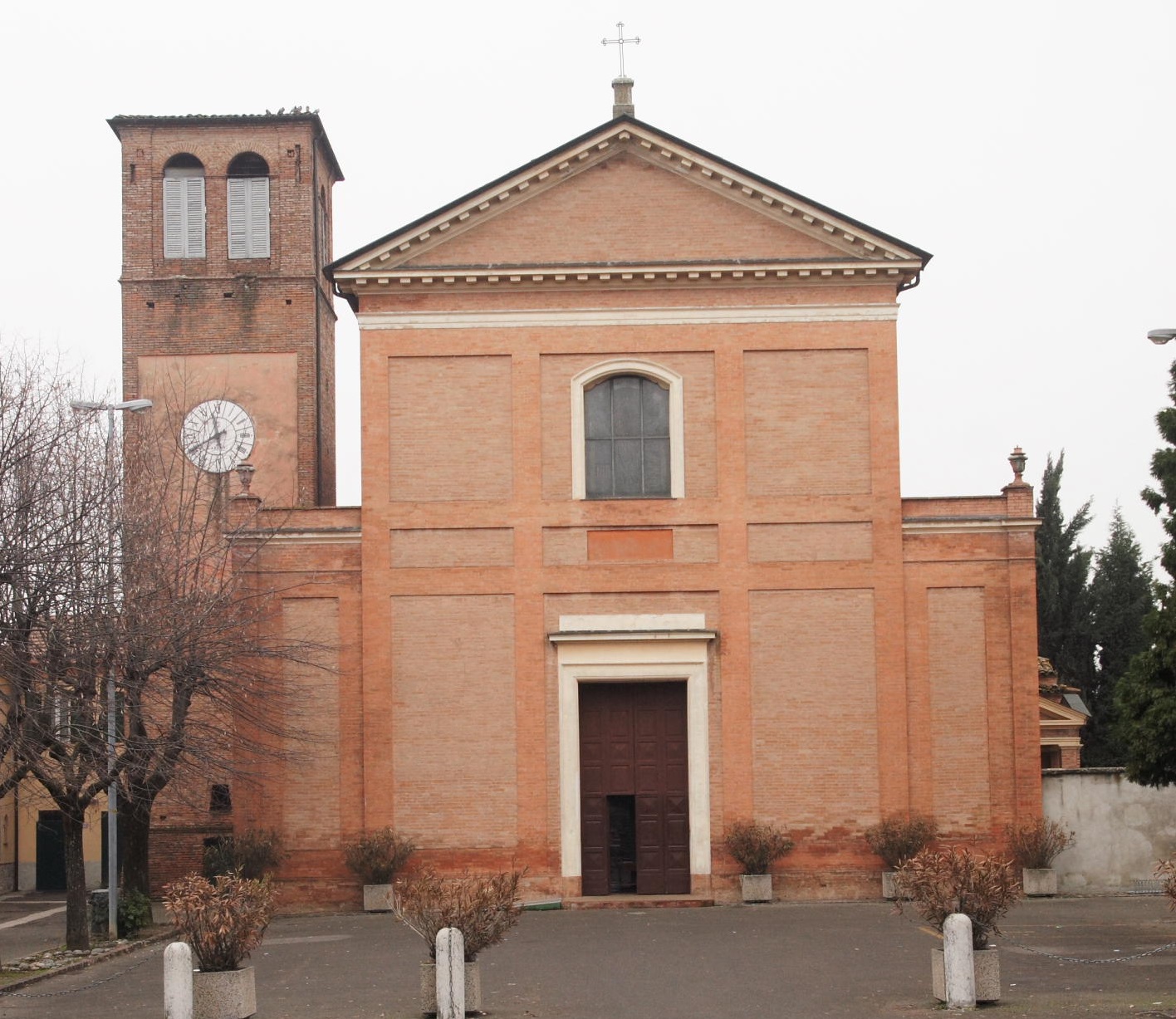 chiesa Spezzano 1.jpg